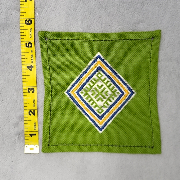 NWT Croatian Embroidered Handcrafted 5" x 5" Coaster or Home Accent - Picture 5 of 5